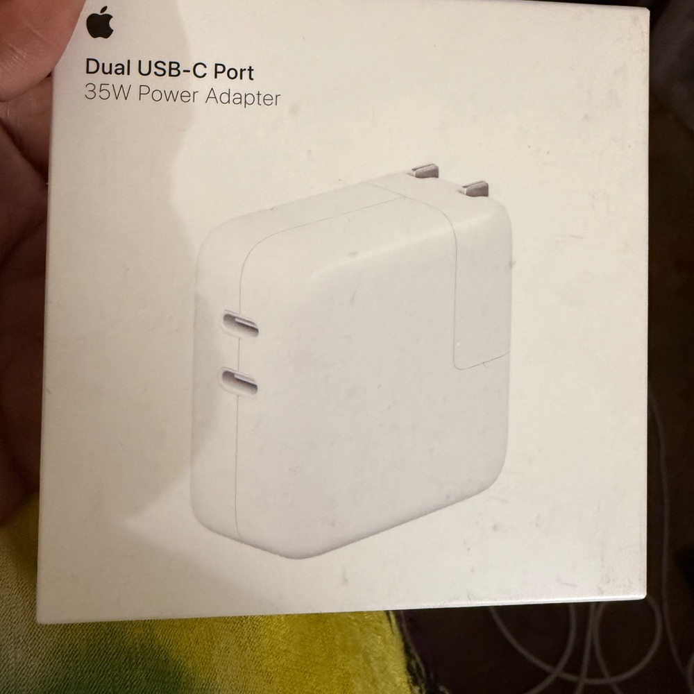 Apple Dual USB-C Port 35W Power Adapter - White